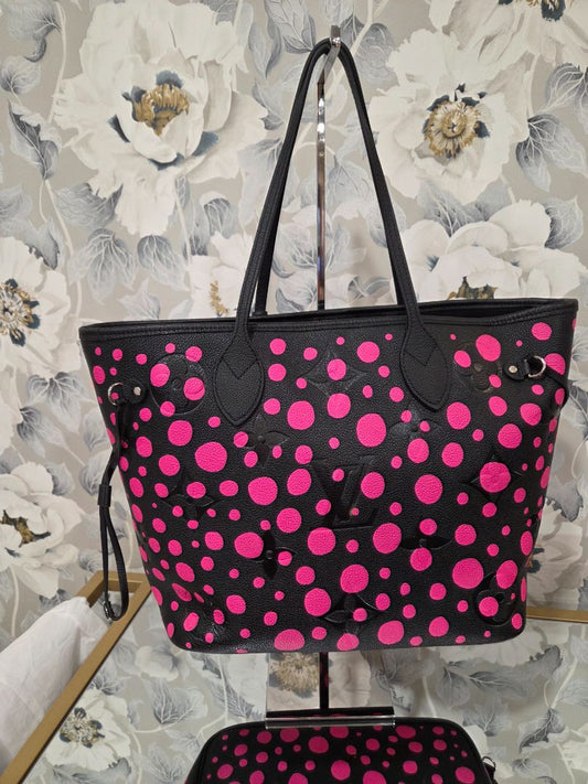 Louis Vuitton Black Hot Pink x Yayoi Kusama Monogram Empreinte Leather Neverfull MM