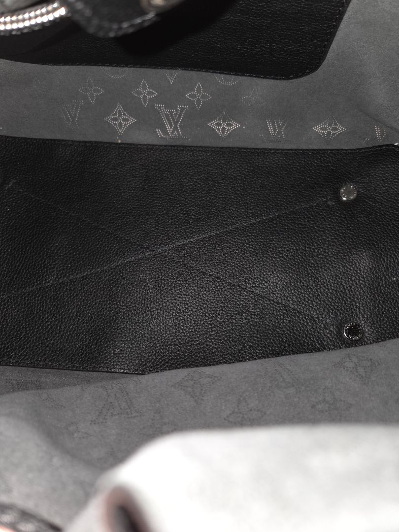 Louis Vuitton Black Carmel Hobo Bag