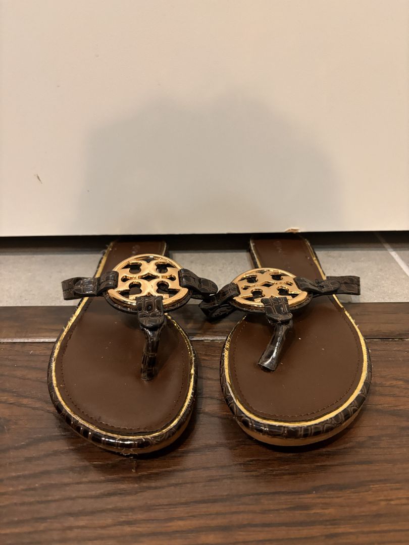 Tory Burch Dark Brown Miller Leather Thong Sandal, 37
