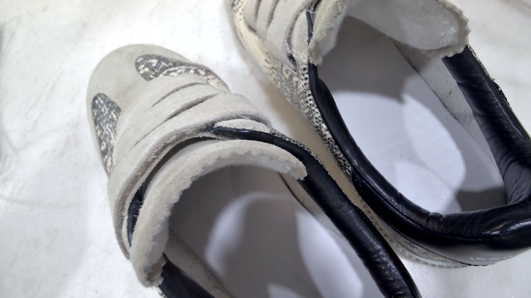 Isabel Marant Light Tan Beth Python Print Velcro Sneaker, 40