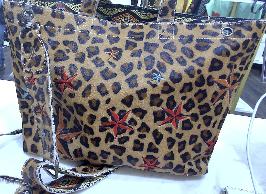 IKKIM’O Multi-color Reversible Leopard Print & Canvas Tote