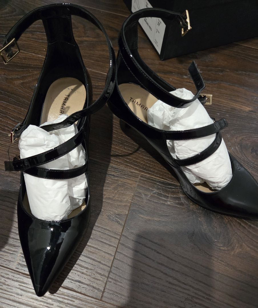 [Box in Back] Tamara Mellon Black Pistol Patent Leather Stiletto Pump, 37