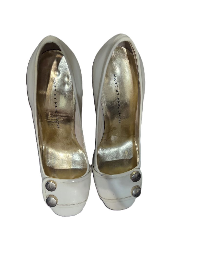 Marc by Marc Jacobs Cream Leather Striped Stacked Heels, 37.5
