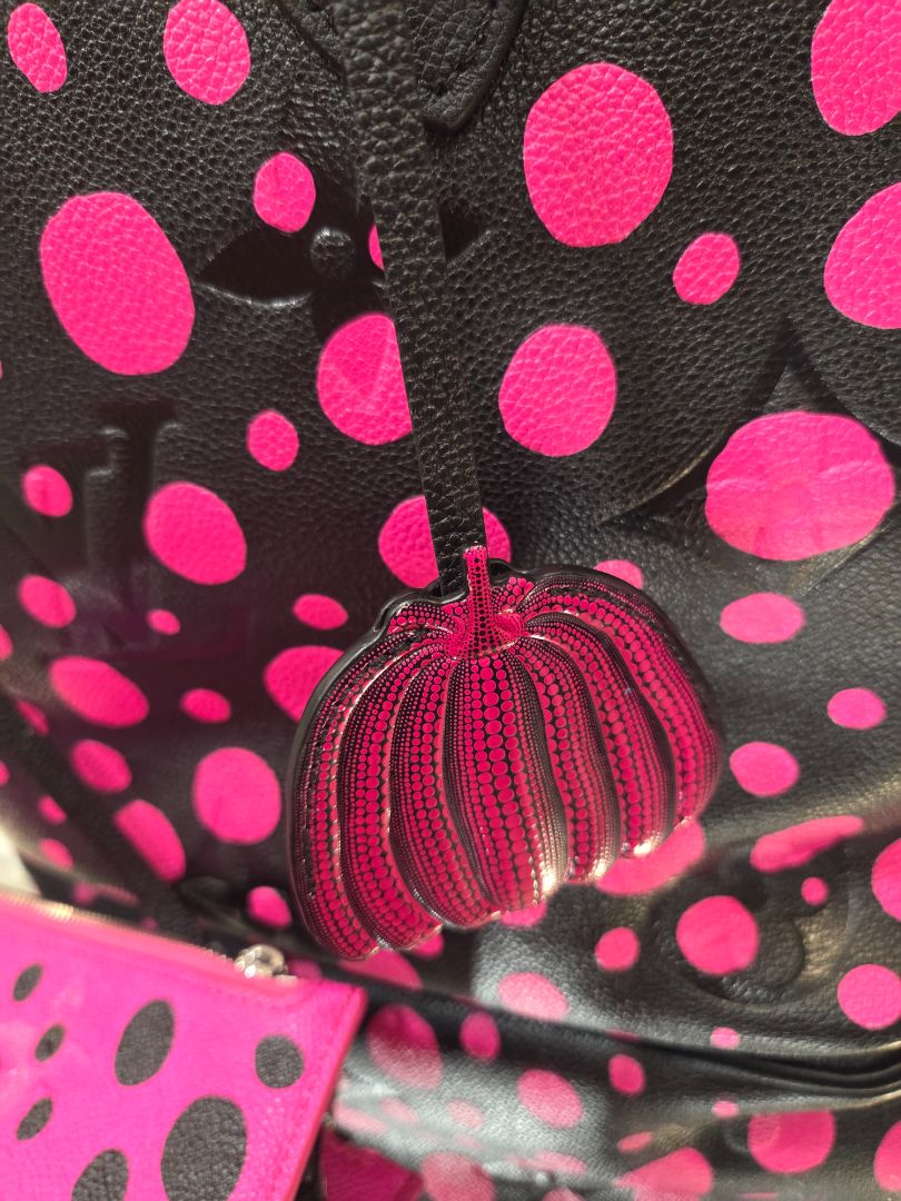 Louis Vuitton Black Hot Pink x Yayoi Kusama Monogram Empreinte Leather Neverfull MM