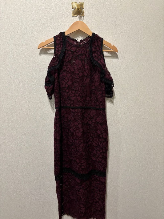 Alexis Burgundy Cold Shoulder Lace Dress, S