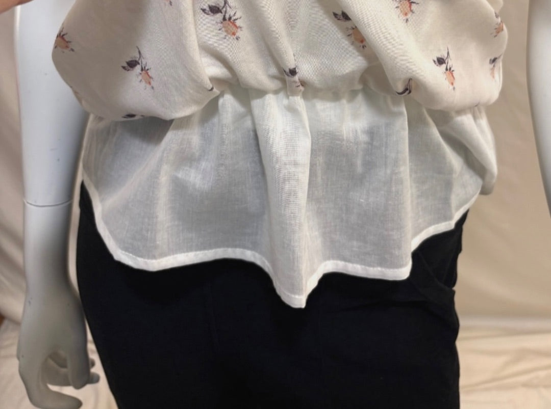 Paige White Hisbiscus Ruffle Sleeve NWT Top, XS