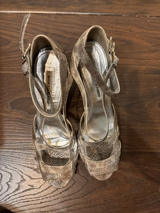 [Box in Back] Manolo Blahnik Silver Metallic Leather Snake Print Heeled Sandals, 39.5
