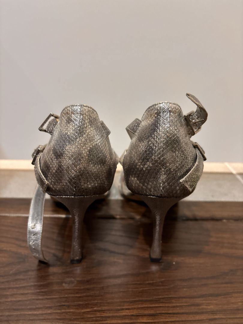 [Box in Back] Manolo Blahnik Silver Metallic Leather Snake Print Heeled Sandals, 39.5