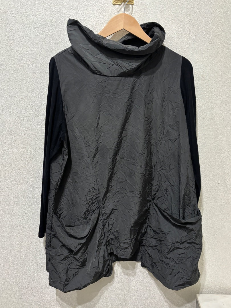 Sun Kim Gray & Black Crinkle Lightweight Oversized Jacket, S