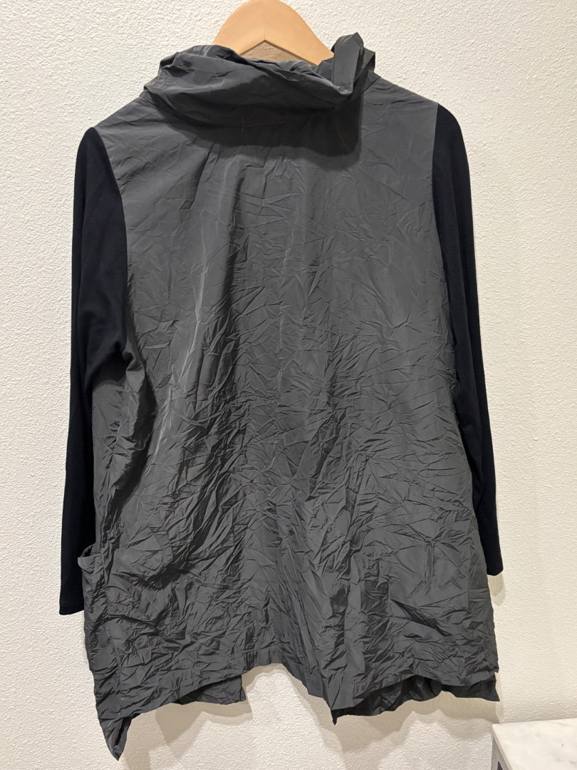 Sun Kim Gray & Black Crinkle Lightweight Oversized Jacket, S