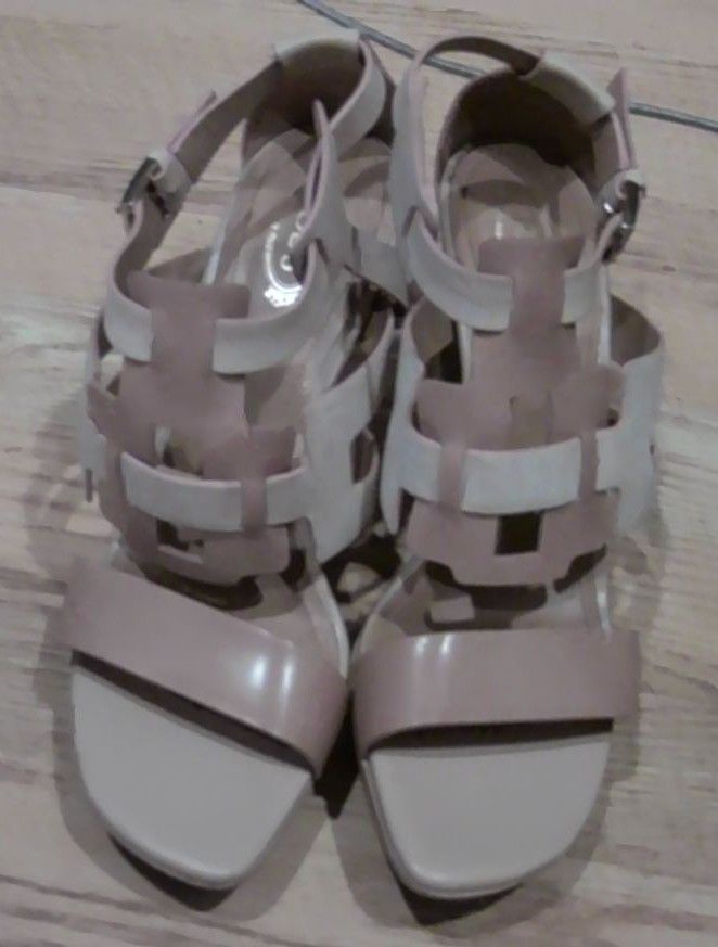 Tod's Nude Leather Ankle Strap Platform Sandals, 37