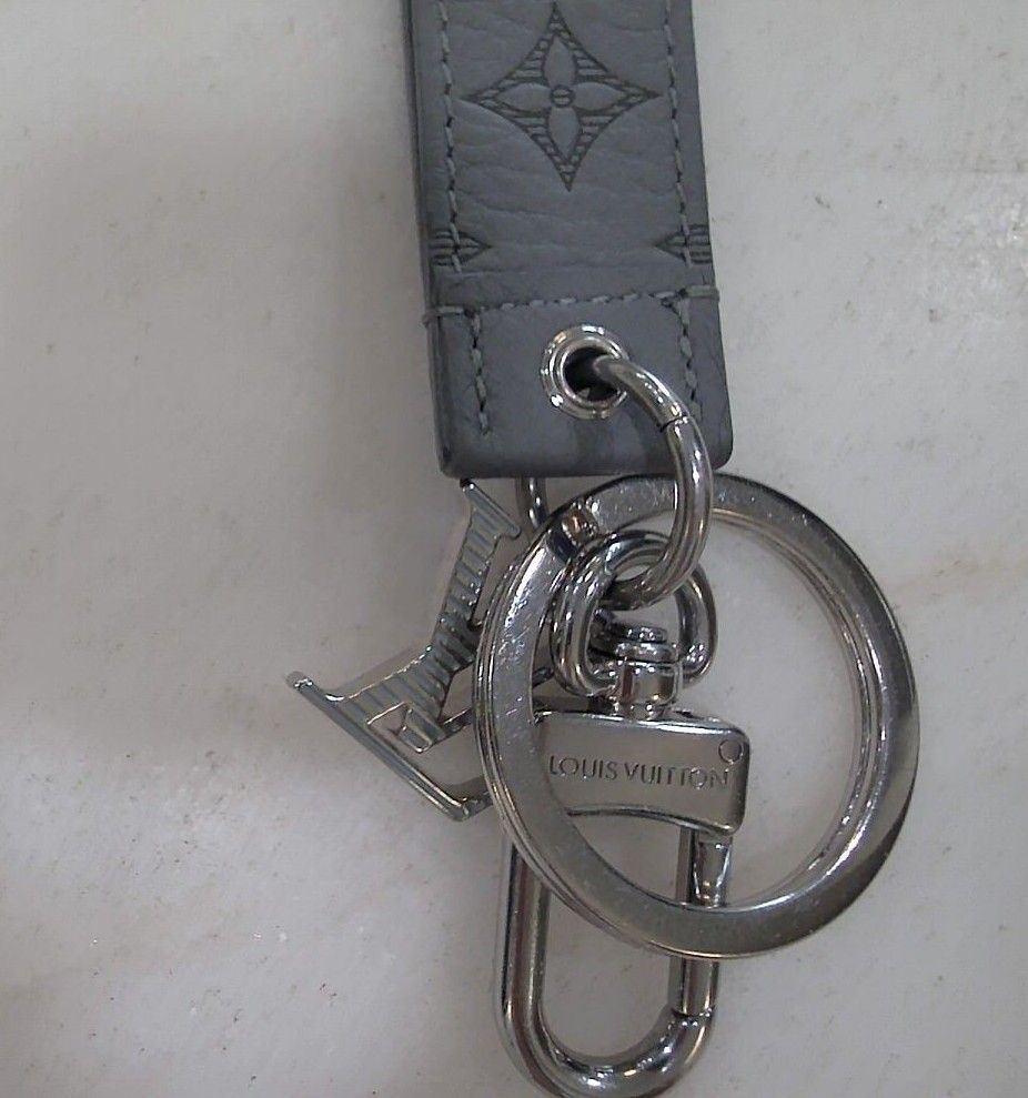 Louis Vuitton Gray Shadow Dragonne NWT Key Holder And Bag Charm