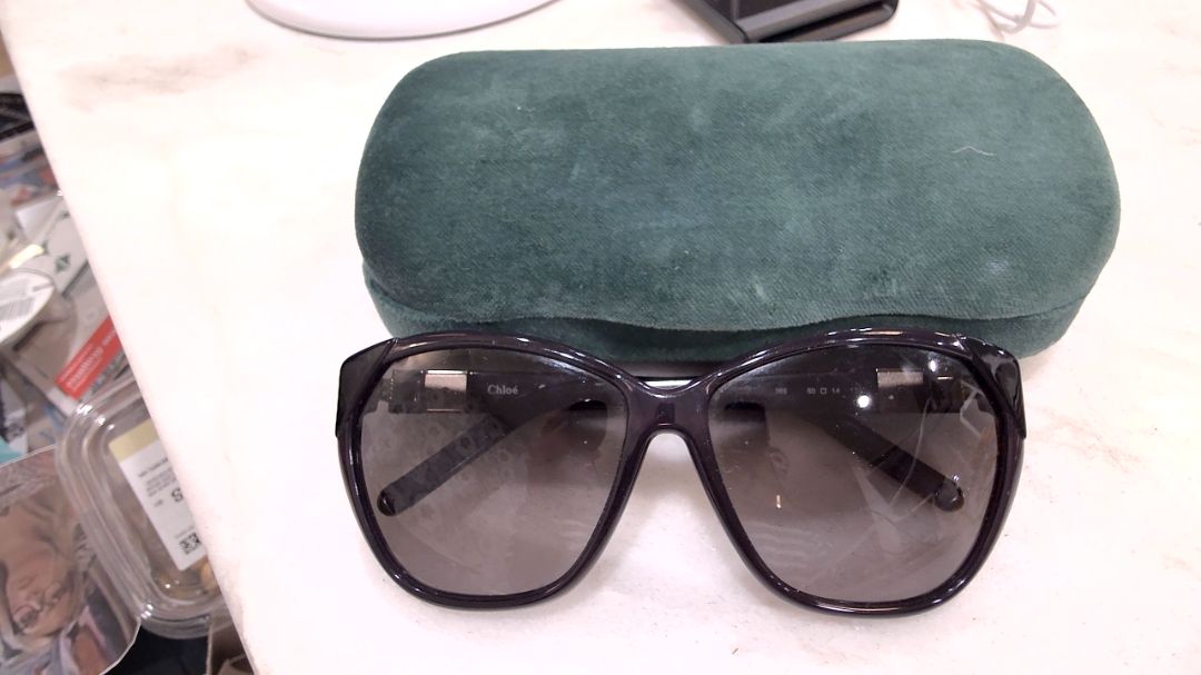 [Case is Green Gucci one] Chloe Dark Purple Oversize Gradient Sunglasses