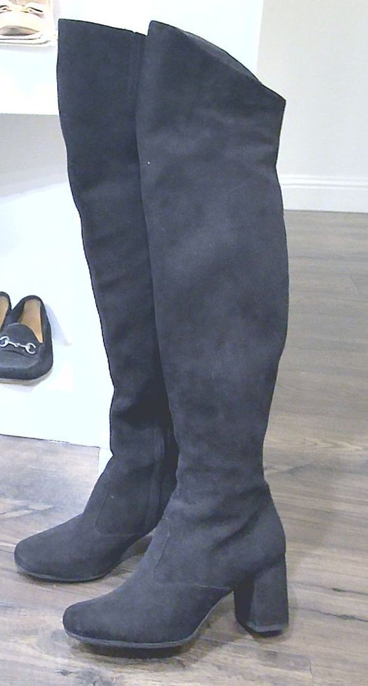 Saint Laurent Black Above-the-knee suede boots, 36.5
