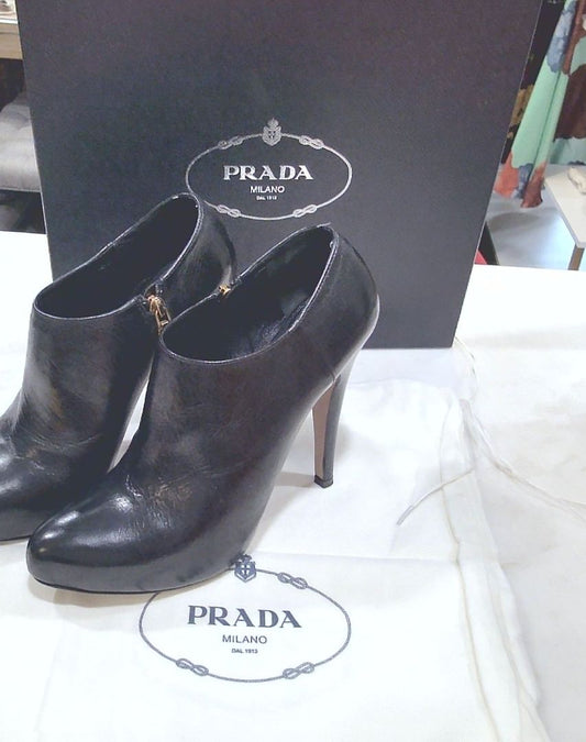 [Box above] Prada Black Calzature Donna Leather Heel Ankle Boots, 39