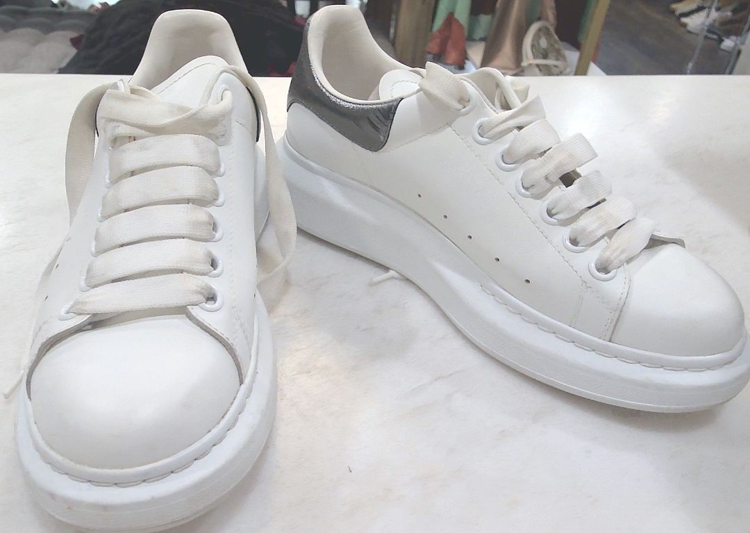 Alexander McQueen White Leather Oversized Low Top Sneakers, 38.5
