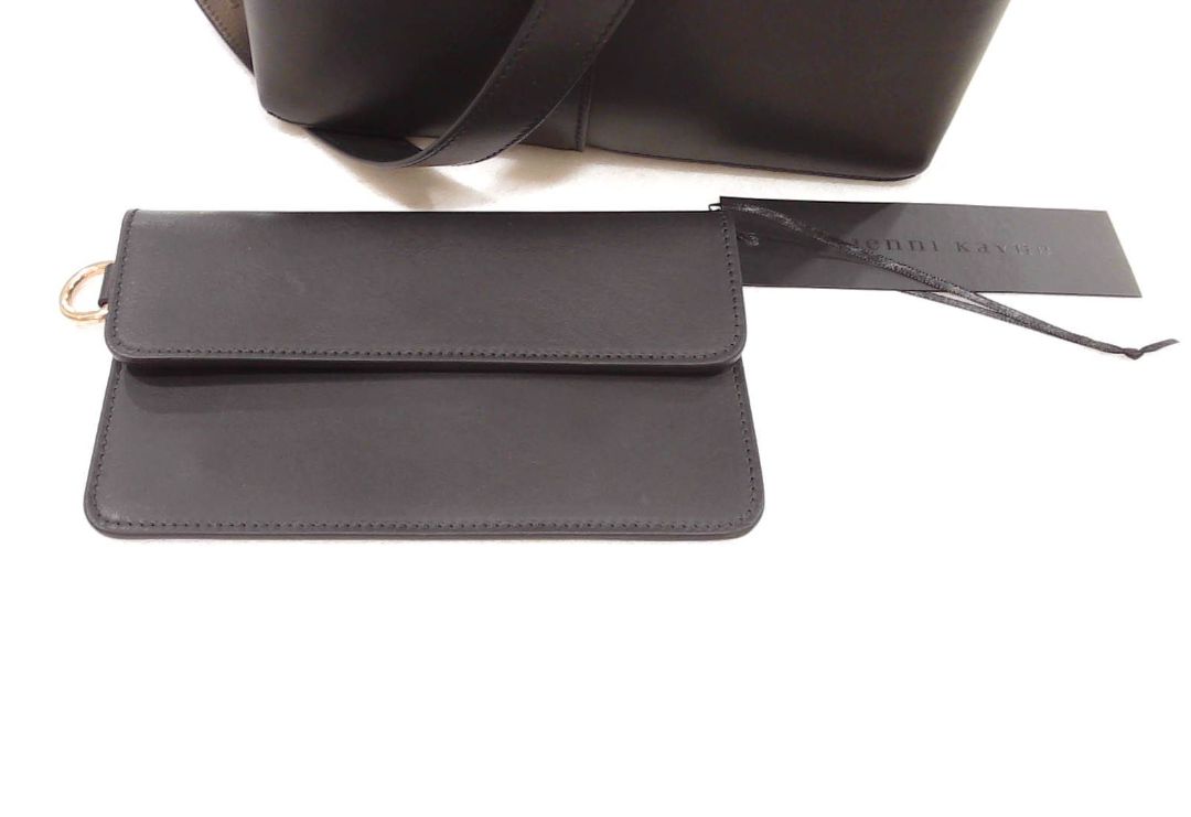 Jenni Kayne Black Leather Shoulder Strap NWT Bucket Bag
